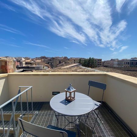 סירקוזה Arco Del Mercato Apartment מראה חיצוני תמונה